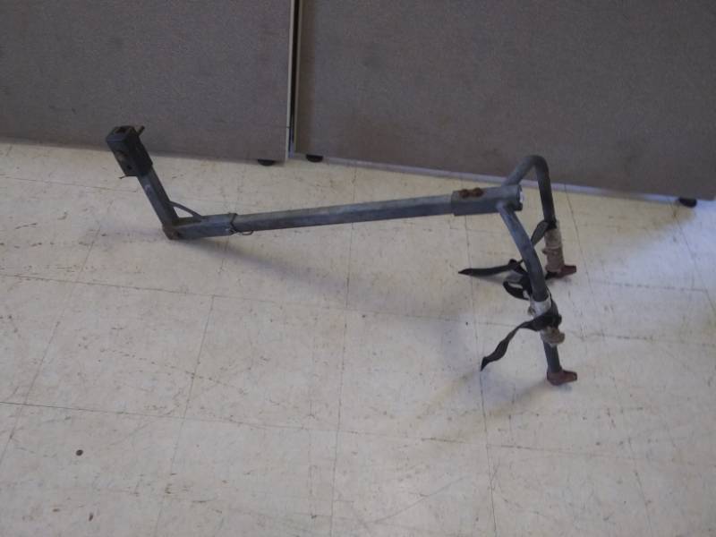 lot 69 image: Vehicle Bike Rack