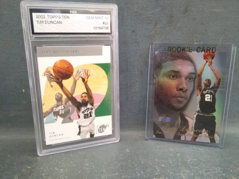 lot 51 image: Tim Duncan Cards