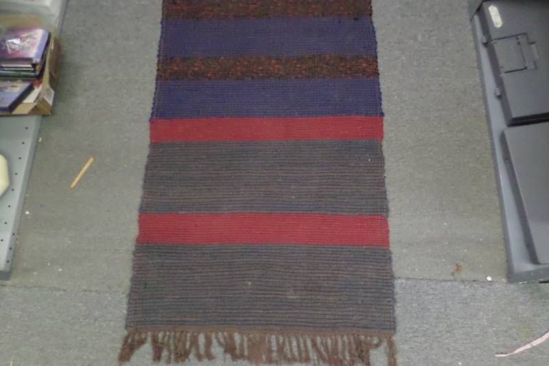 lot 89 image: 96 x 29 Rug