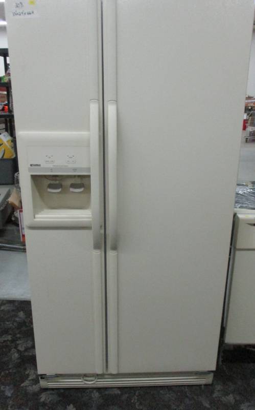 lot 19 image: Kenmore Fridges with water and Ice and side By side Doors Works and in good Condition