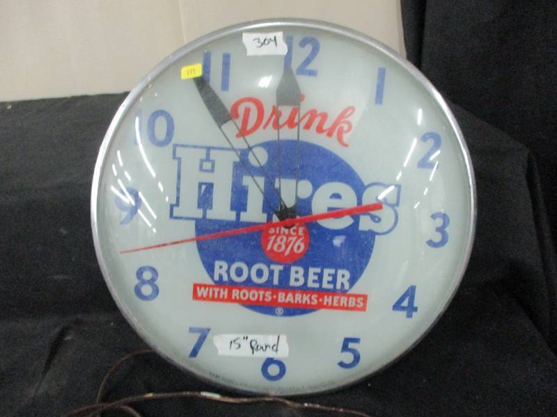 lot 111 image: Old Rootbeer Clock and it Works