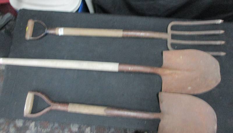 lot 123 image: Potato Fork and two Shovels