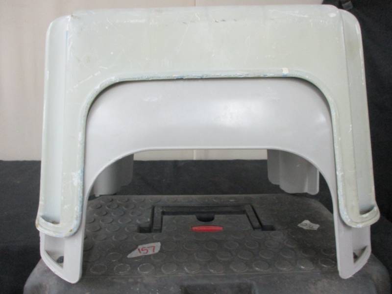 lot 158 image: 3-stools