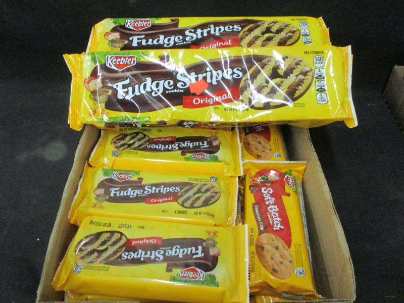 lot 160 image: Fugde Stripe Cookies