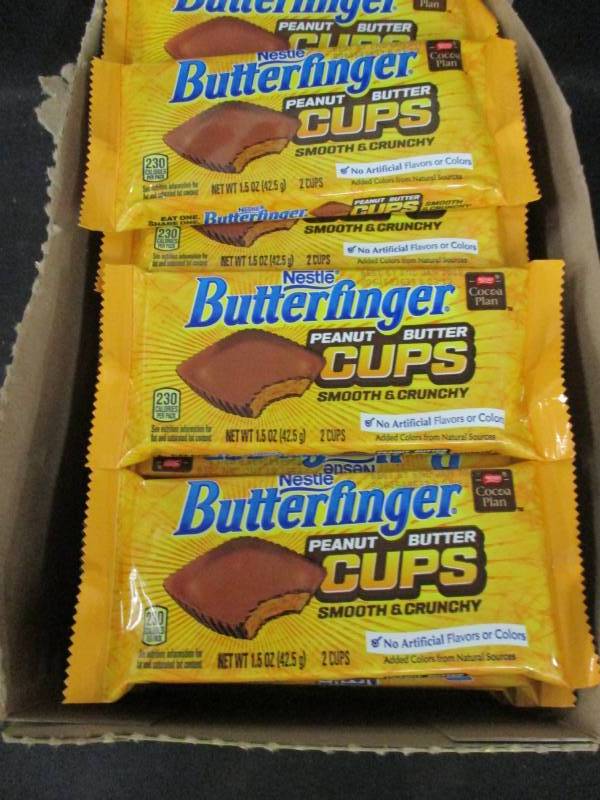 lot 176 image: 29 Butterfinger candybars