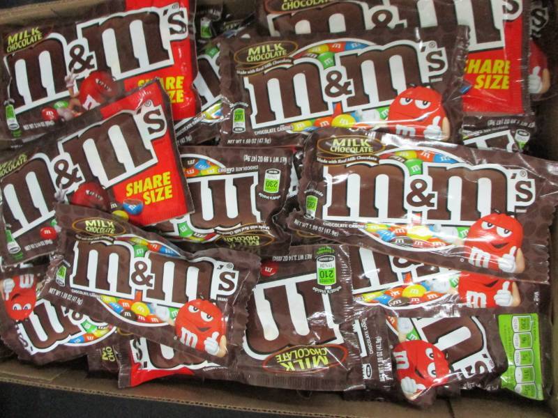 lot 189 image: 45 Bags of M&Ms