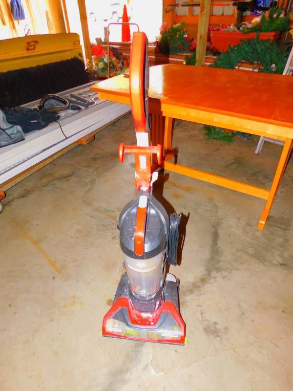 Dirt Devil Vacuum Cleaner