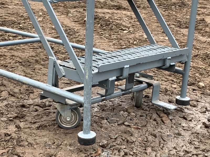 lot 9 image: Cotterman Industrial Rolling Stairs  Ladder