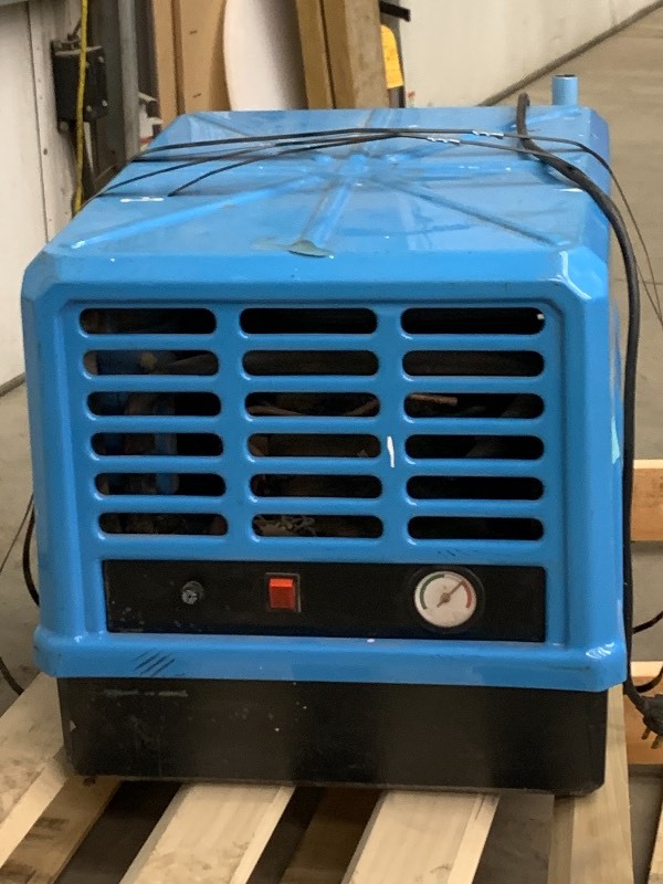 lot 5 image: Fluid-Mec Air Dryer