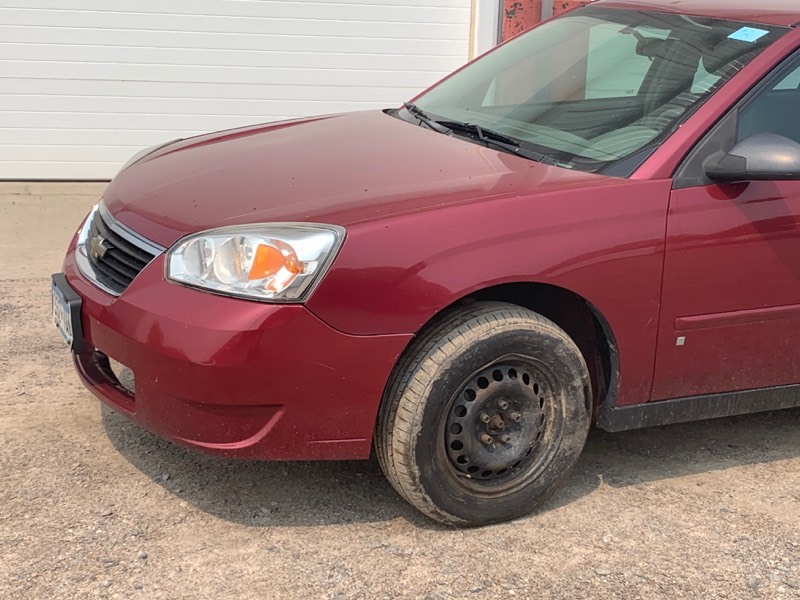 lot 2 image: 2007 Chevrolet Malibu LS