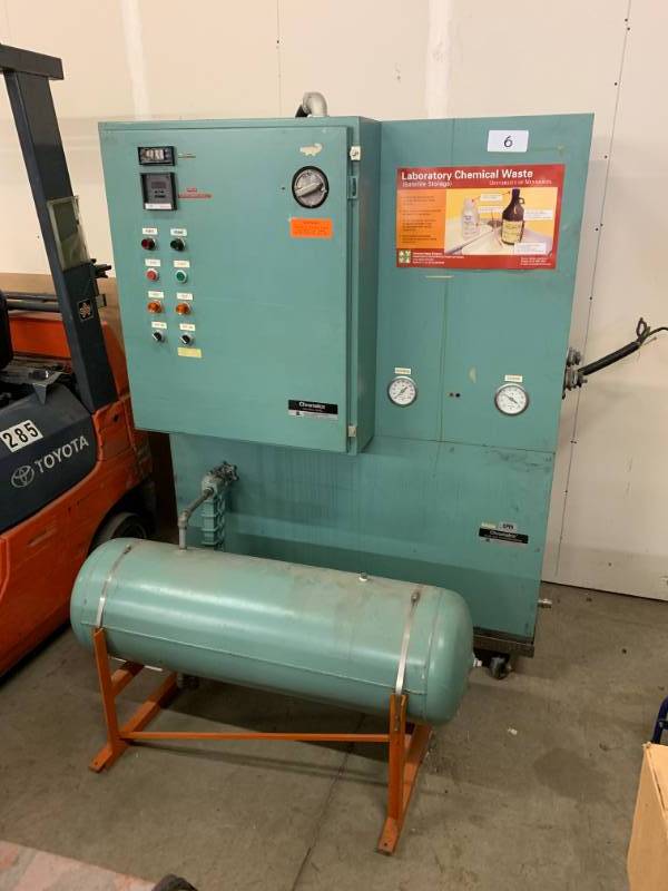 lot 6 image: HEATED PUMP SYSTEM
