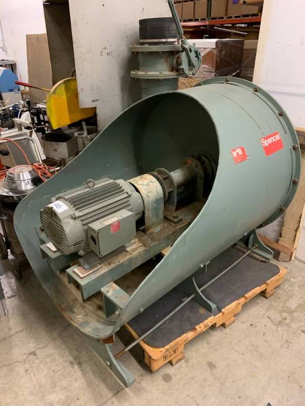lot 46 image: LARGE VACUUM PRODUCER