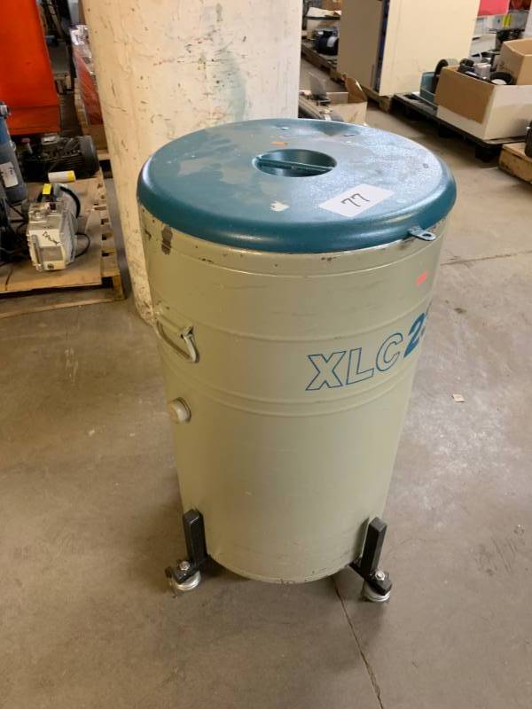 lot 77 image: CRYO TANK