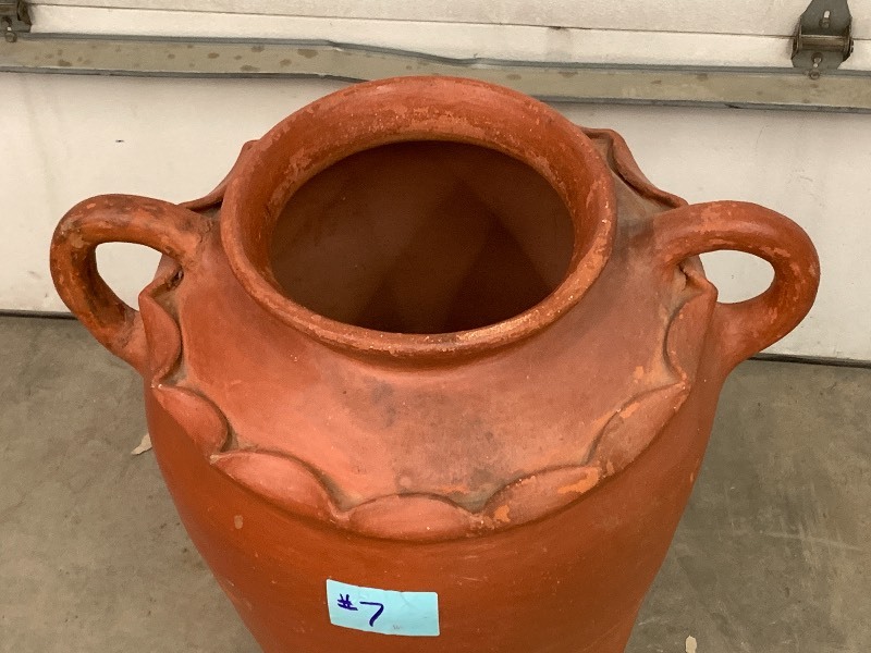 lot 7 image: Over-Sized Handmade Clay Pot