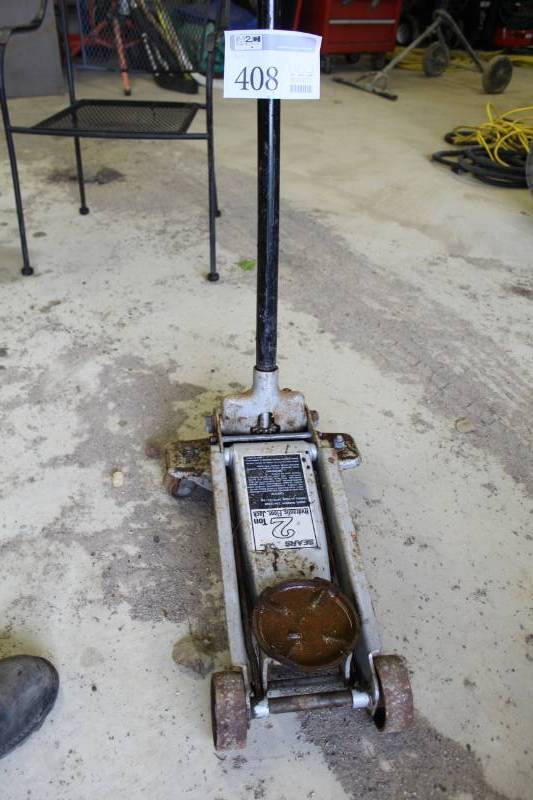 lot 408 image: Sears  2-Ton Hydraulic Floor Jack