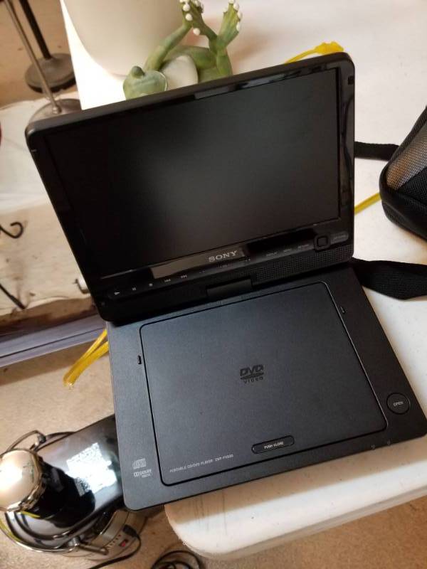 lot 67 image: Sony Portable DVD Player and Eddie Bauer Carrying Case