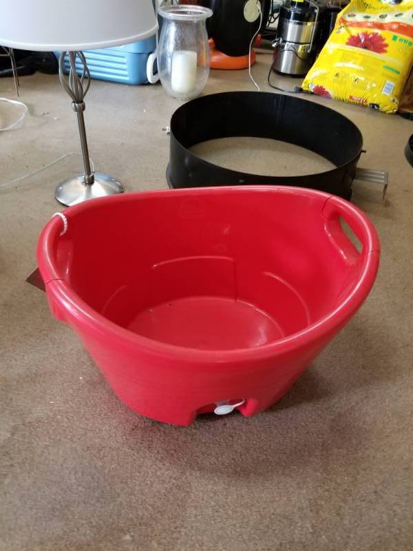 lot 70 image: Tailgating Starter Pack including Vikings Cooler