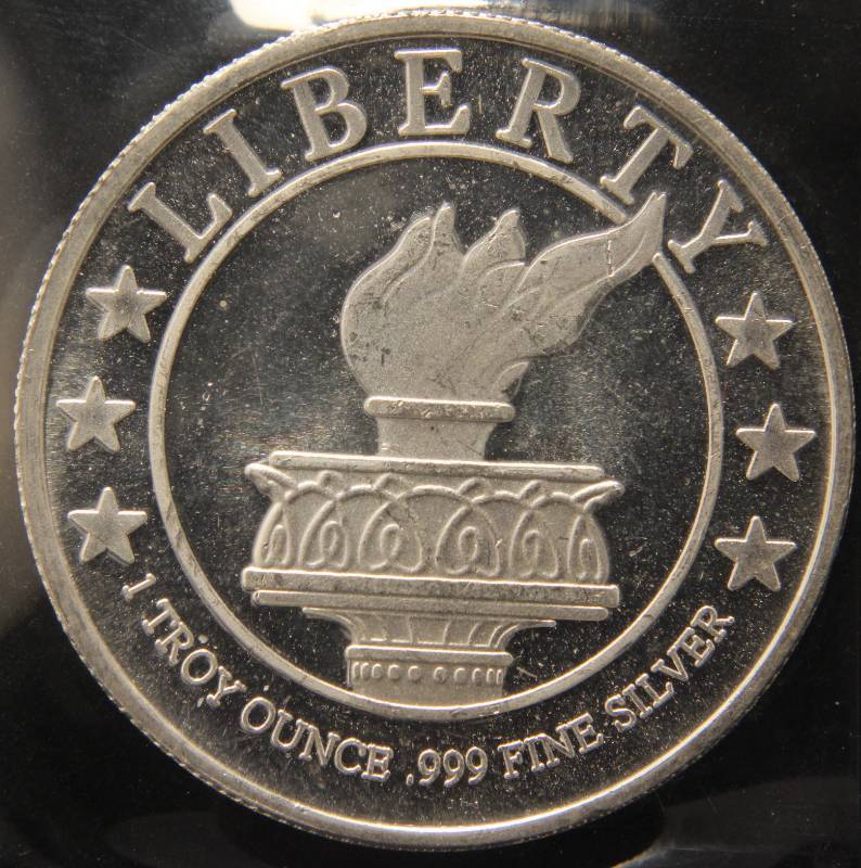 1 TROY OZ. .999 FINE SILVER LIBERTY ROUND