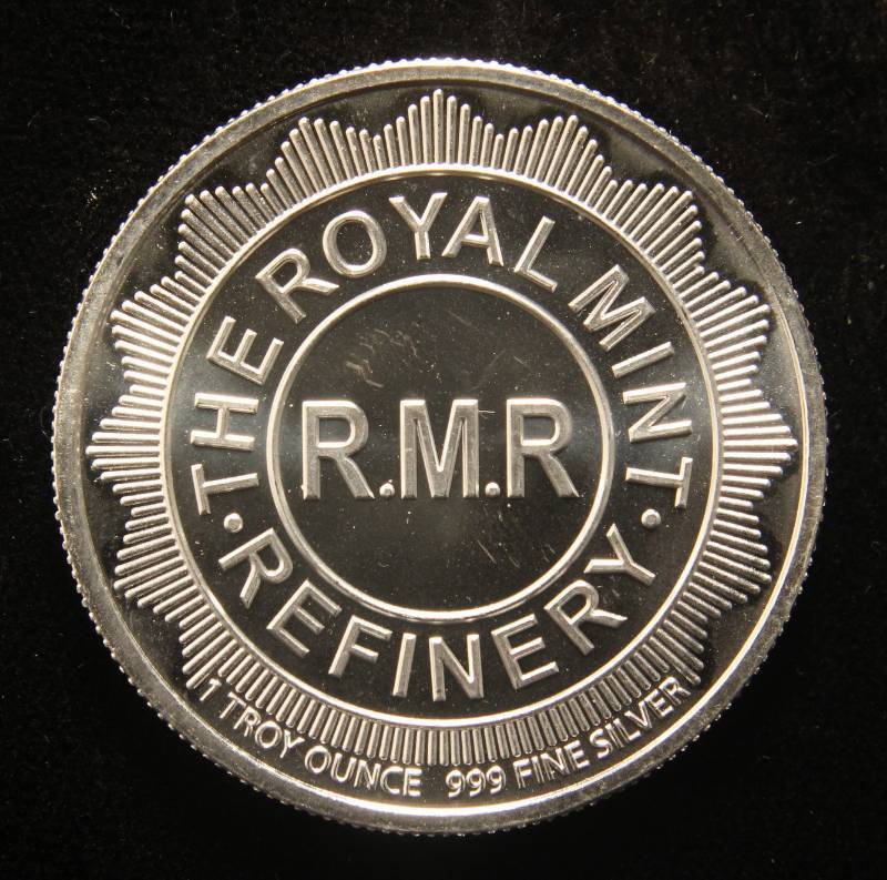 1 TROY OZ. .999 FINE SILVER ROYAL MINT ROUND