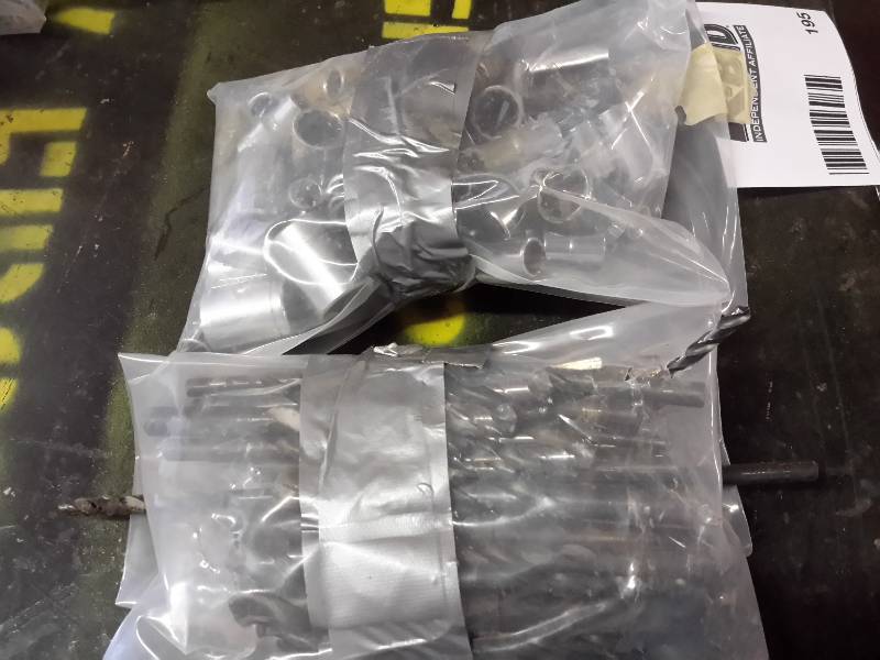 lot 195 image: 1 Bag of Drill Bits, 1 Bag of Socket Bits