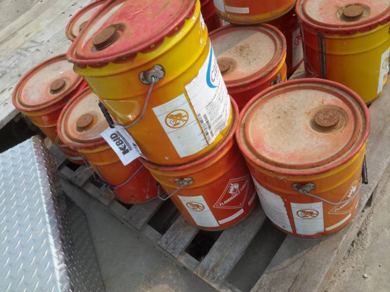 lot 62 image: 6 Buckets of Carboline