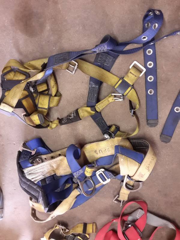 lot 140 image: Lot of Saftey Harnesses