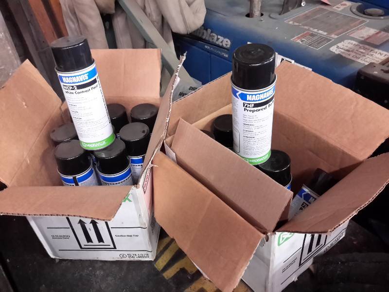 lot 142 image: 1 Box of Magnavis White Contrast Paint Cans, 1 Magnavis Prepared Bath Cans