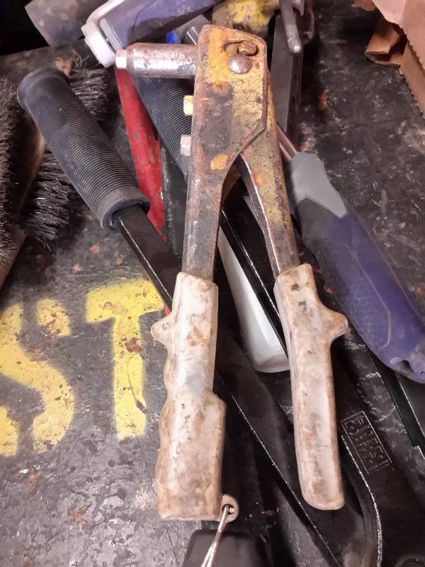 lot 228 image: Lot of Miscellaneous Tools