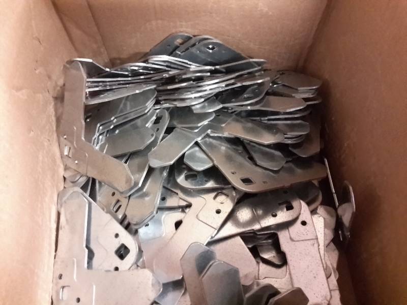lot 244 image: Duro Dyne Duct Work Hardware, J Speed Corner