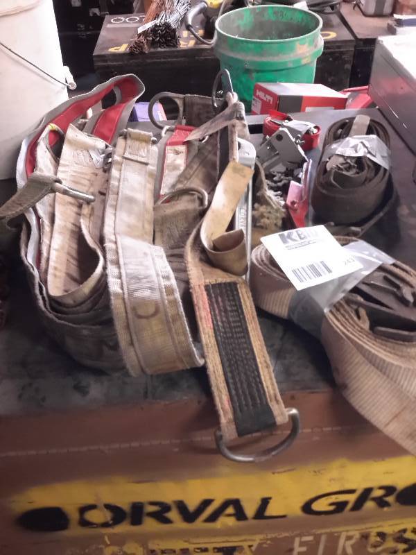 lot 243 image: Lot of Tow Straps, Please See Close-Ups
