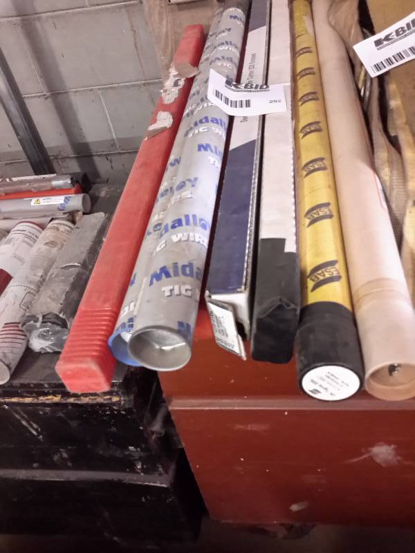 lot 252 image: Miscellaneous Welding Rods