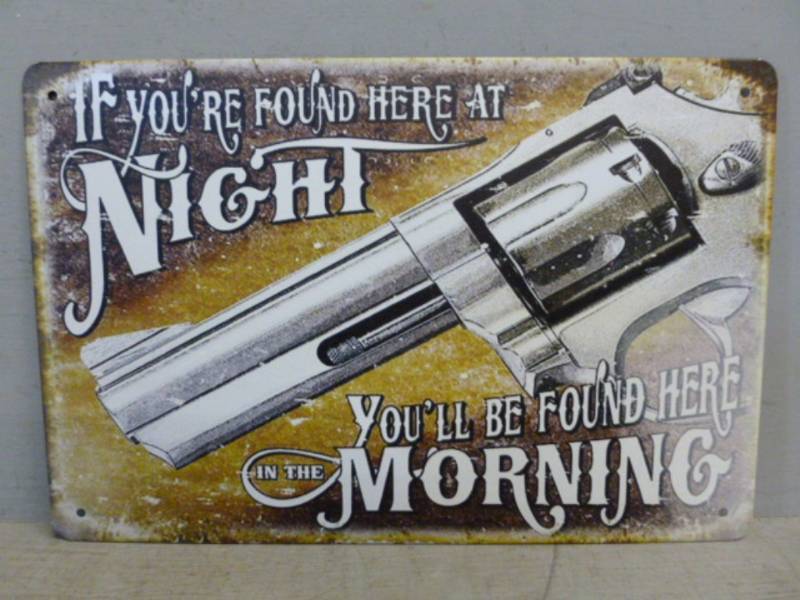 lot 19 image: Sign