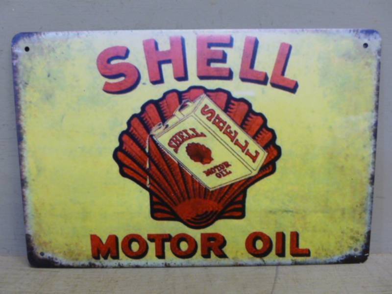 lot 20 image: Sign