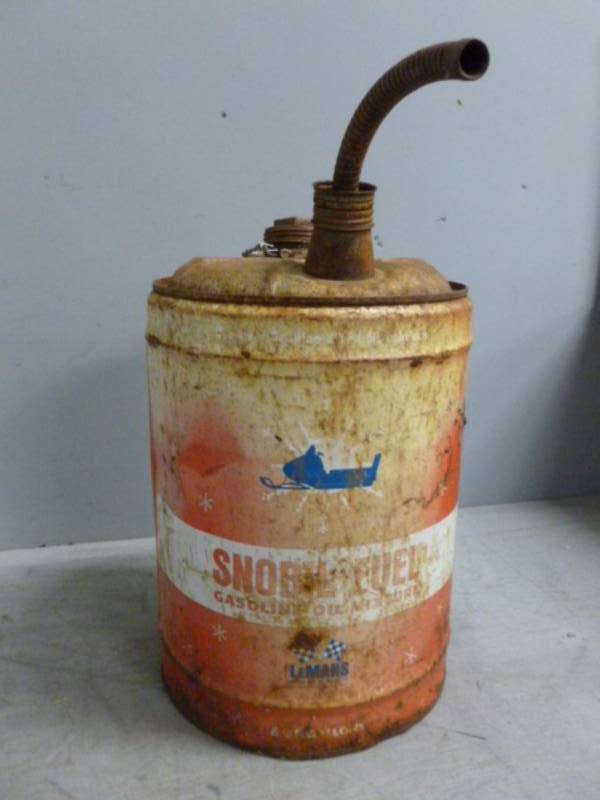 lot 27 image: Vintage Gas Can