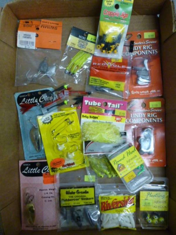 lot 32 image: New Fishing Tackle