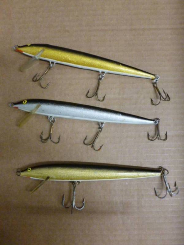 lot 44 image: Rapala