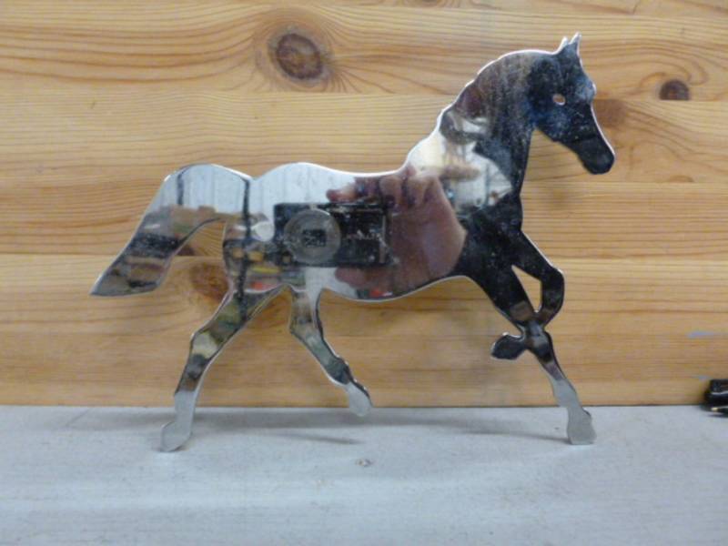 lot 75 image: Grill Ornament
