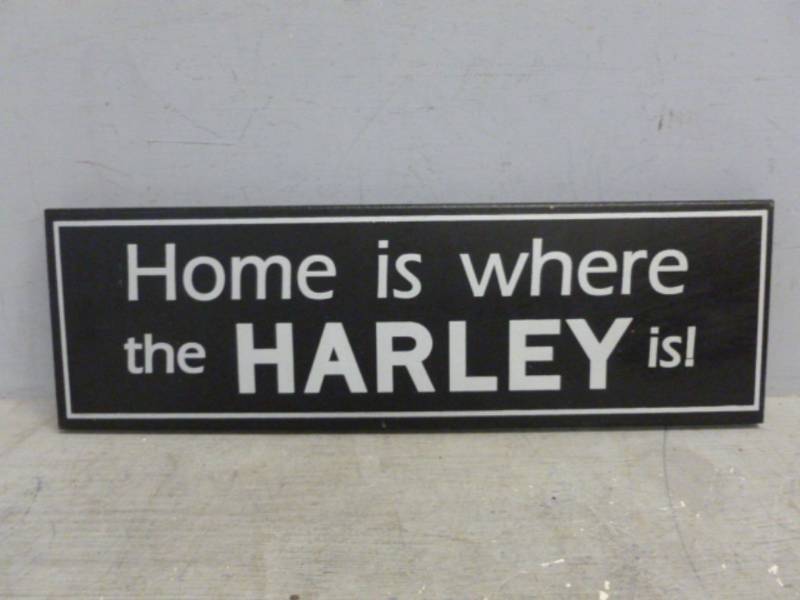 lot 84 image: Sign