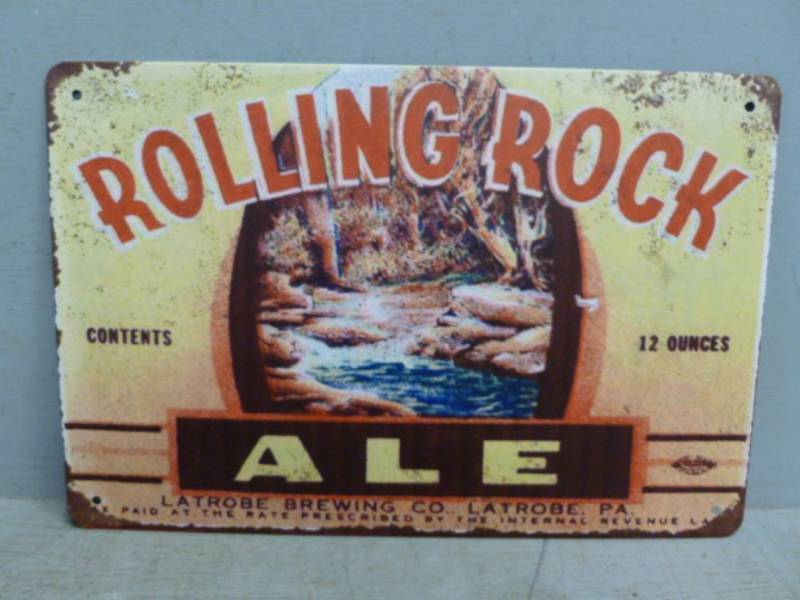 lot 100 image: Sign