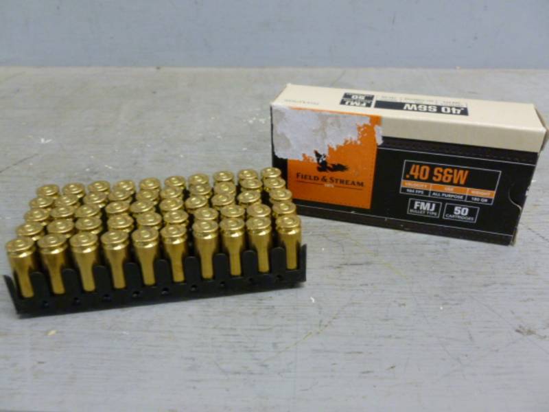 lot 124 image: Pistol Ammo