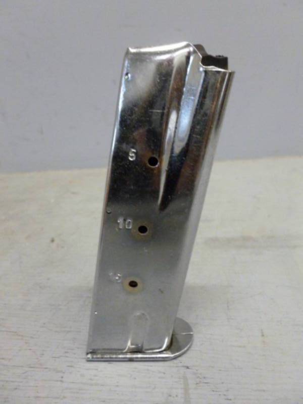 lot 126 image: Gun Clip
