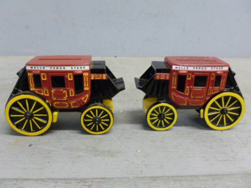 lot 175 image: Coin Banks