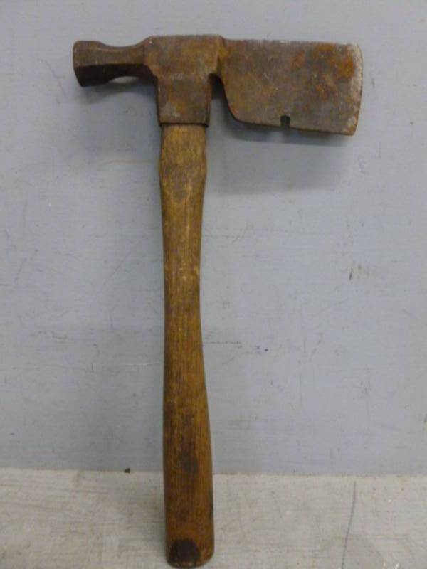 lot 188 image: Vintage Ax