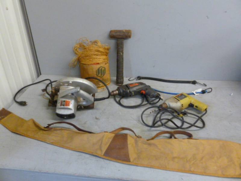 lot 200 image: Power Tools