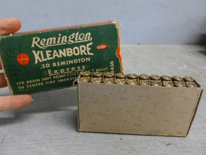 lot 227 image: Vintage Ammo