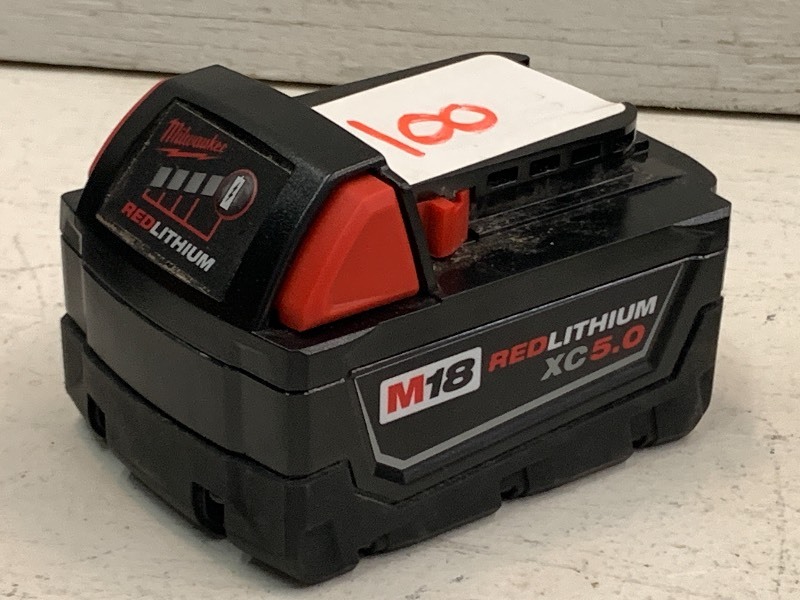 lot 100 image: Milwaukee M18 REDLITHIUM-XC  Extend...