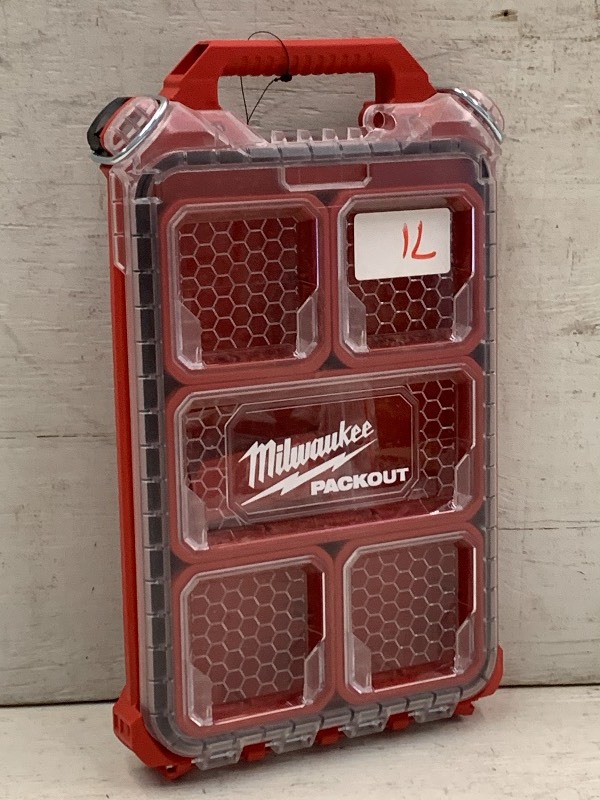lot 72 image: Milwaukee Packout Compact Low-Profi...