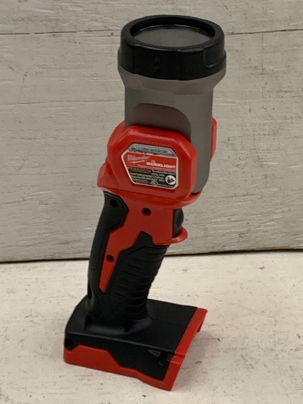 lot 93 image: Milwaukee FUEL M18 Cordless LED Wor...