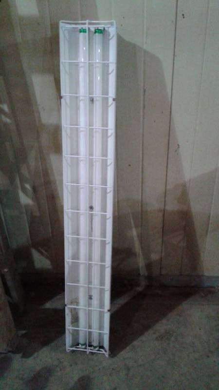 lot 69 image: Fluorescent Shop Light, Did Not Power On When Tested