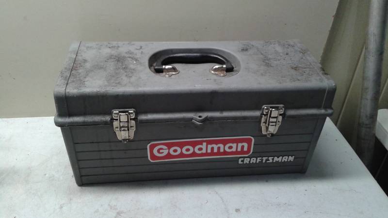 lot 31 image: Craftsman Toolbox Filled With Some Tools, Used, Shows Wear